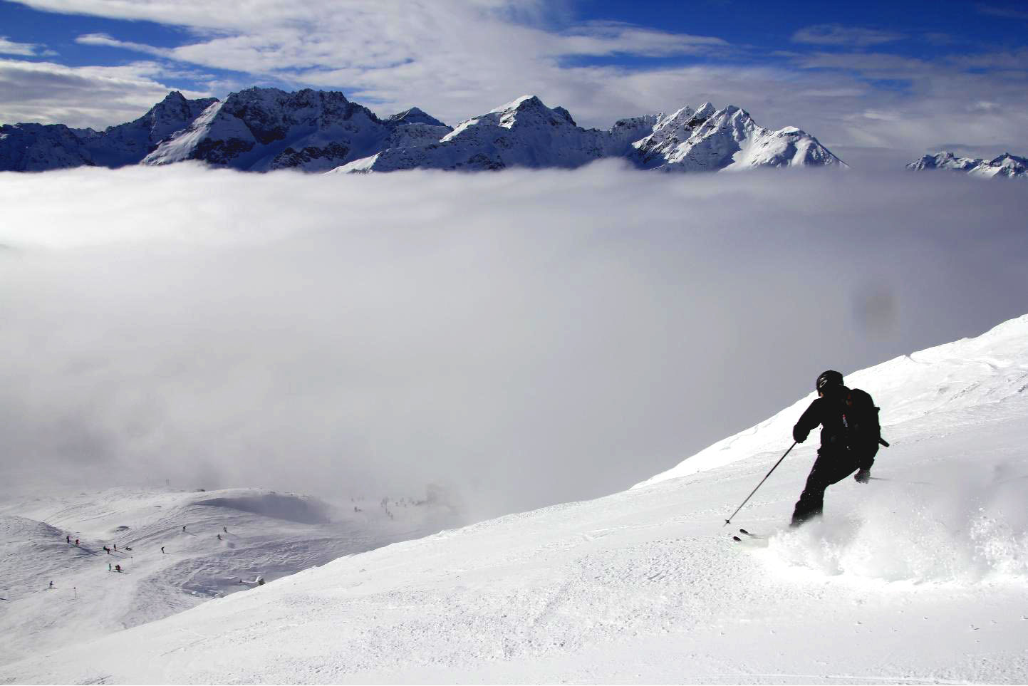 Cloud skiing St Anton © JonoVernon-Powell