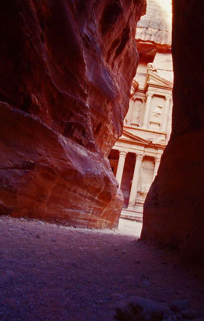 End of Siq - arriving at The Treasury, Petra